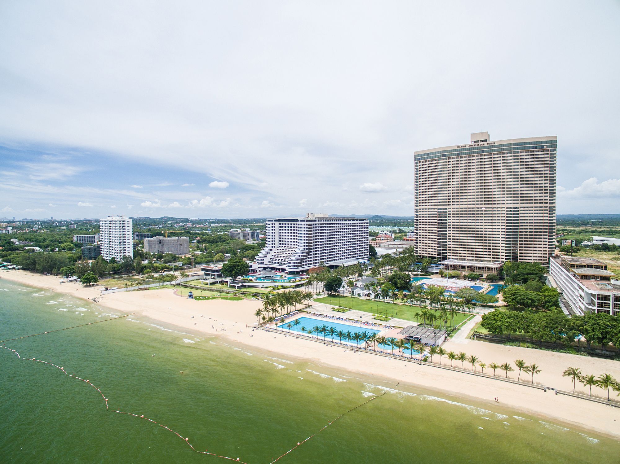 Ambassador City Jomtien Garden Wing Sattahip Luaran gambar